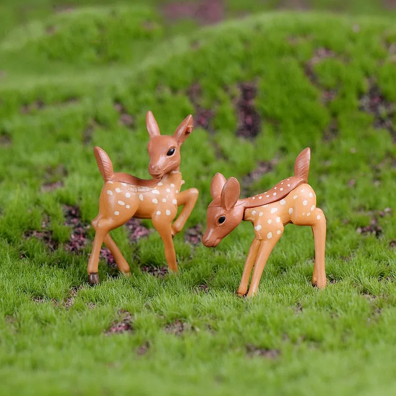 2PCS Artificial Mini Sika Deer Giraffe Fairy Garden Miniatures Gnomes Moss Terrariums Resin Crafts Figurines Home Decoration