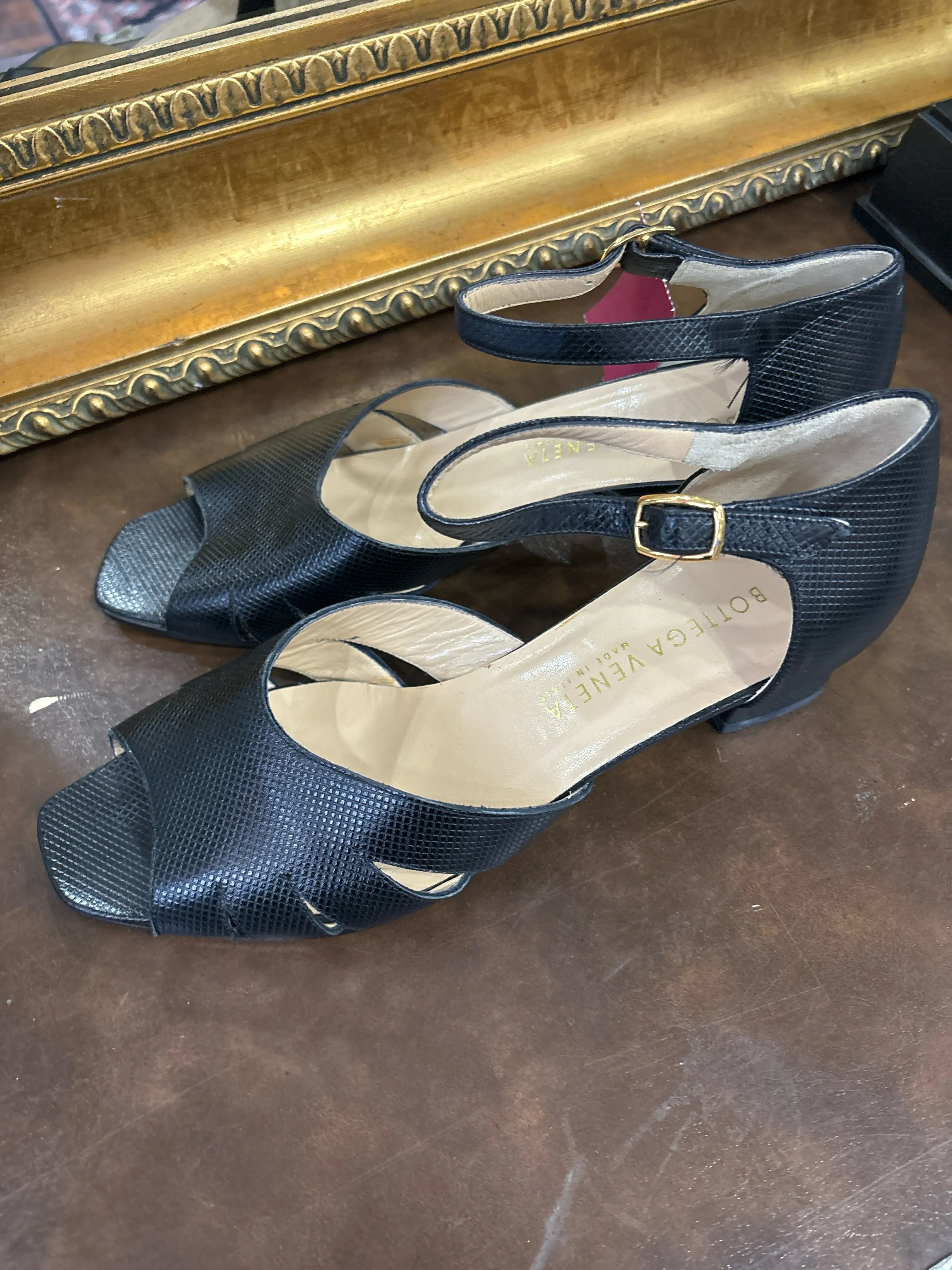 Bottega Veneta 8.5 Shoes