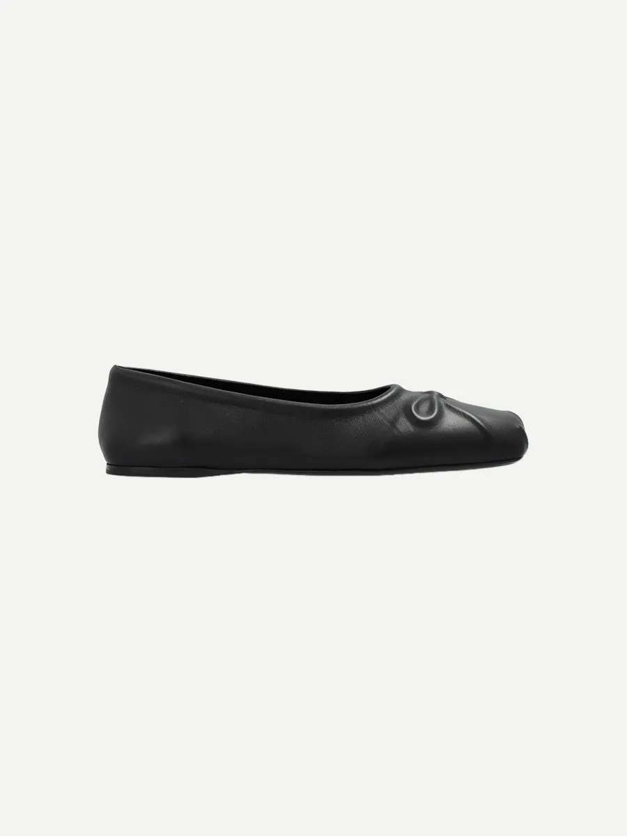 Dancer Ballet Flat in Black