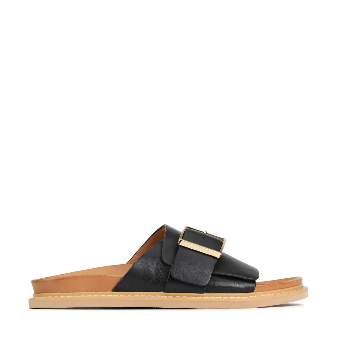 EOS Dede Sandal in Black Leather