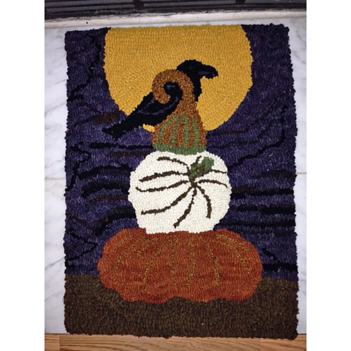 Meetinghouse Hill Designs ~ Autumn's Perch Rug Hooking Pattern (Linen)