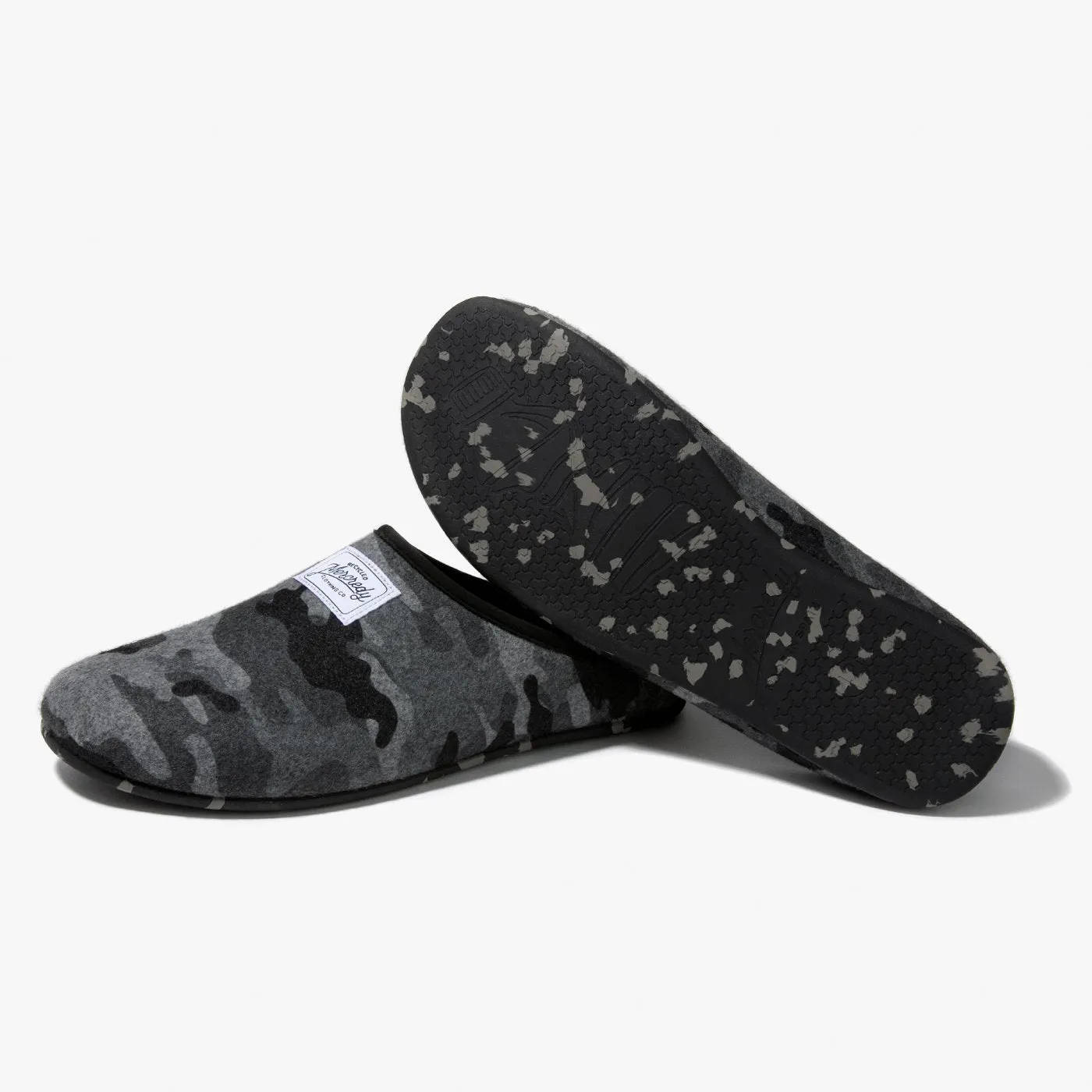 Mercredy Mens Camo Slipper