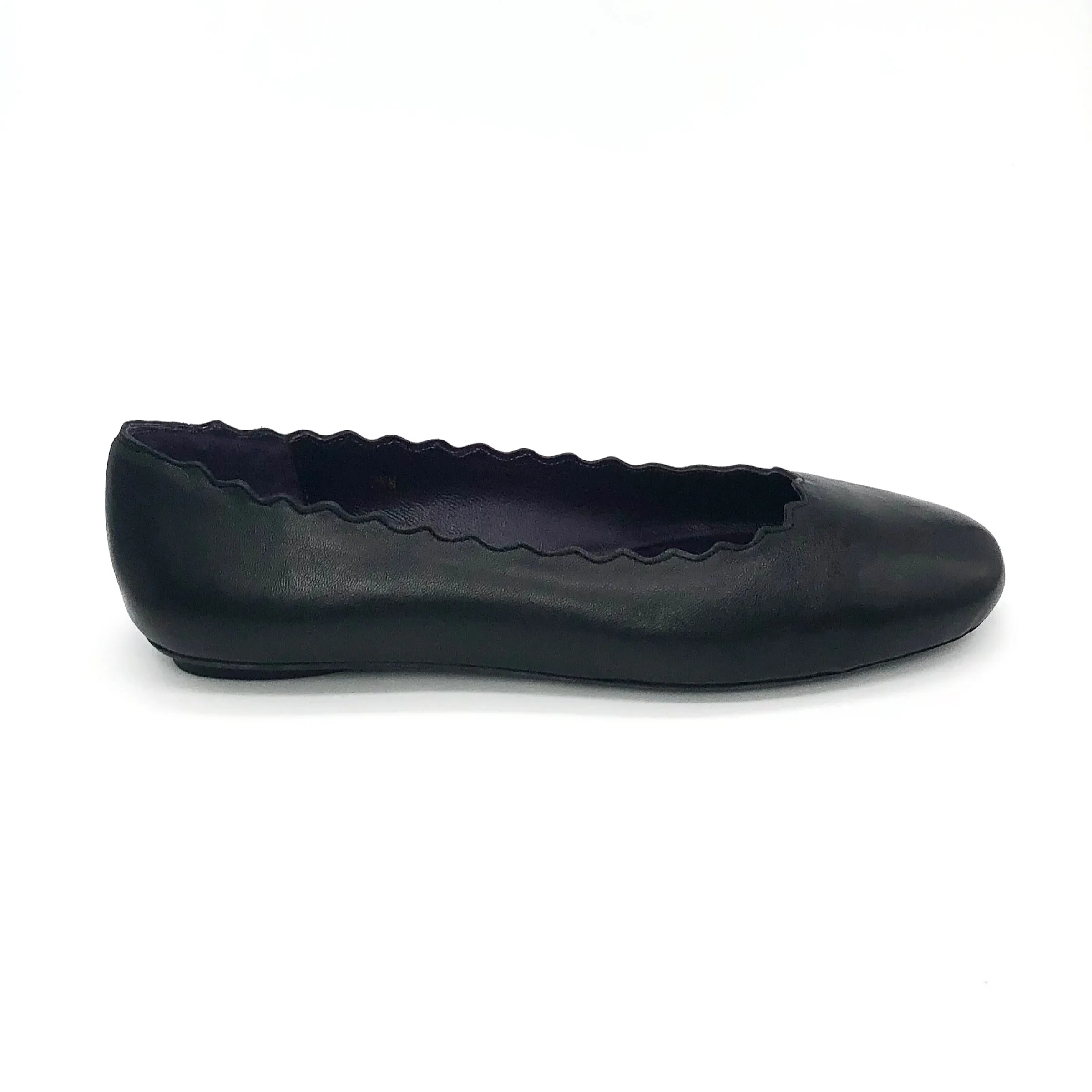 The Scallop Ballet in Black Leather